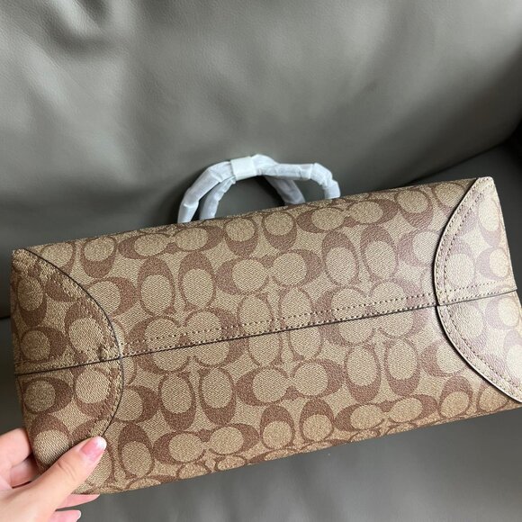 NWT coach city tote Coach Brown Signature Tote Bag - Picture 6 of 9